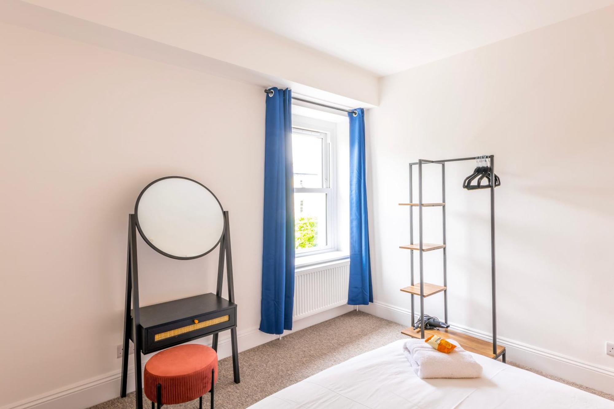 Skyfall With Free Parking For Families & Business By Prescott Apartments Бристоль Екстер'єр фото